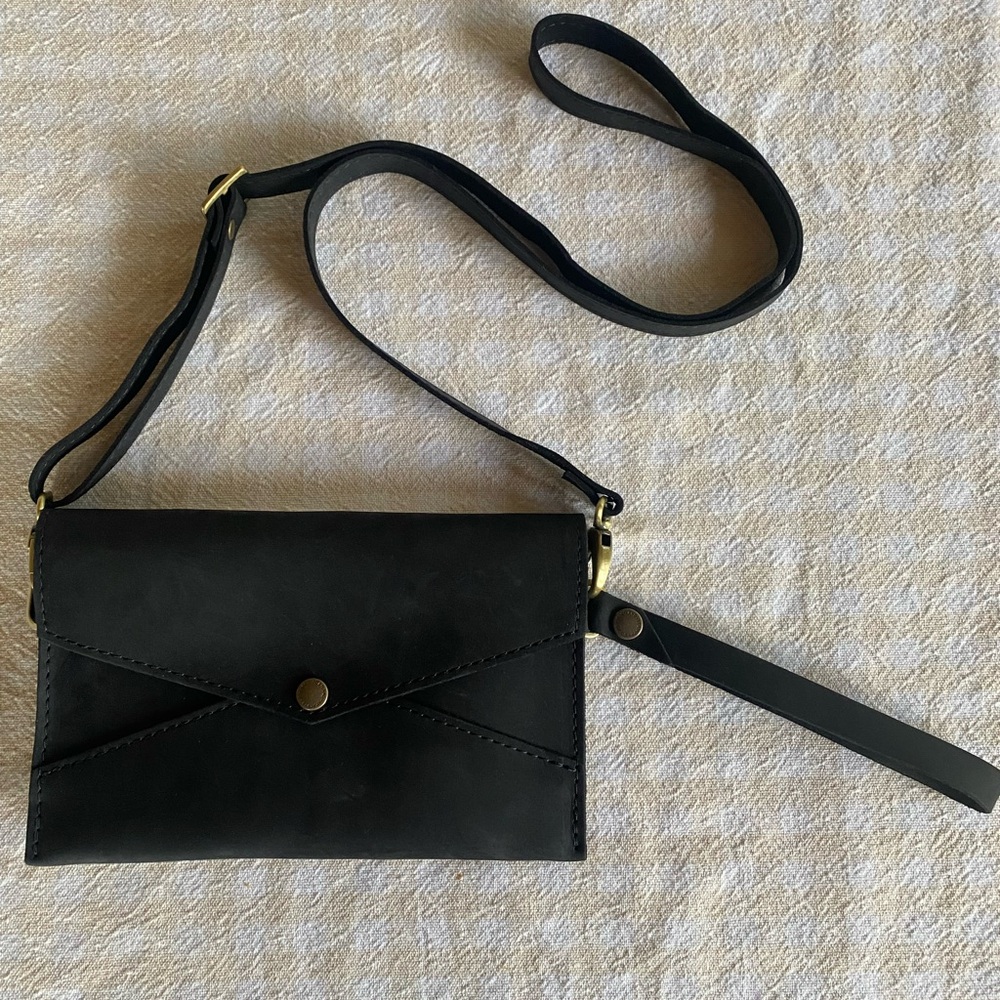 Portland Leather | Envelope Convertible Crossbody | Shadow Black Nubuck